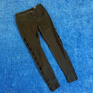 VS Knockout Tight / Legging • Size Small